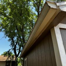 Gutter-Cleaning-and-House-Wash-in-Broken-Arrow-OK 2