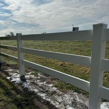 Vinyl-fence-cleaning-in-Sand-Springs-OK 2