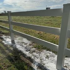 Vinyl-fence-cleaning-in-Sand-Springs-OK 3